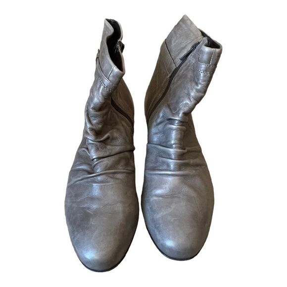 Clarks Gray Leather Limbo Dance Ankle Booties Limbo Dance Size 10 EUC Side Zip - Picture 2 of 8